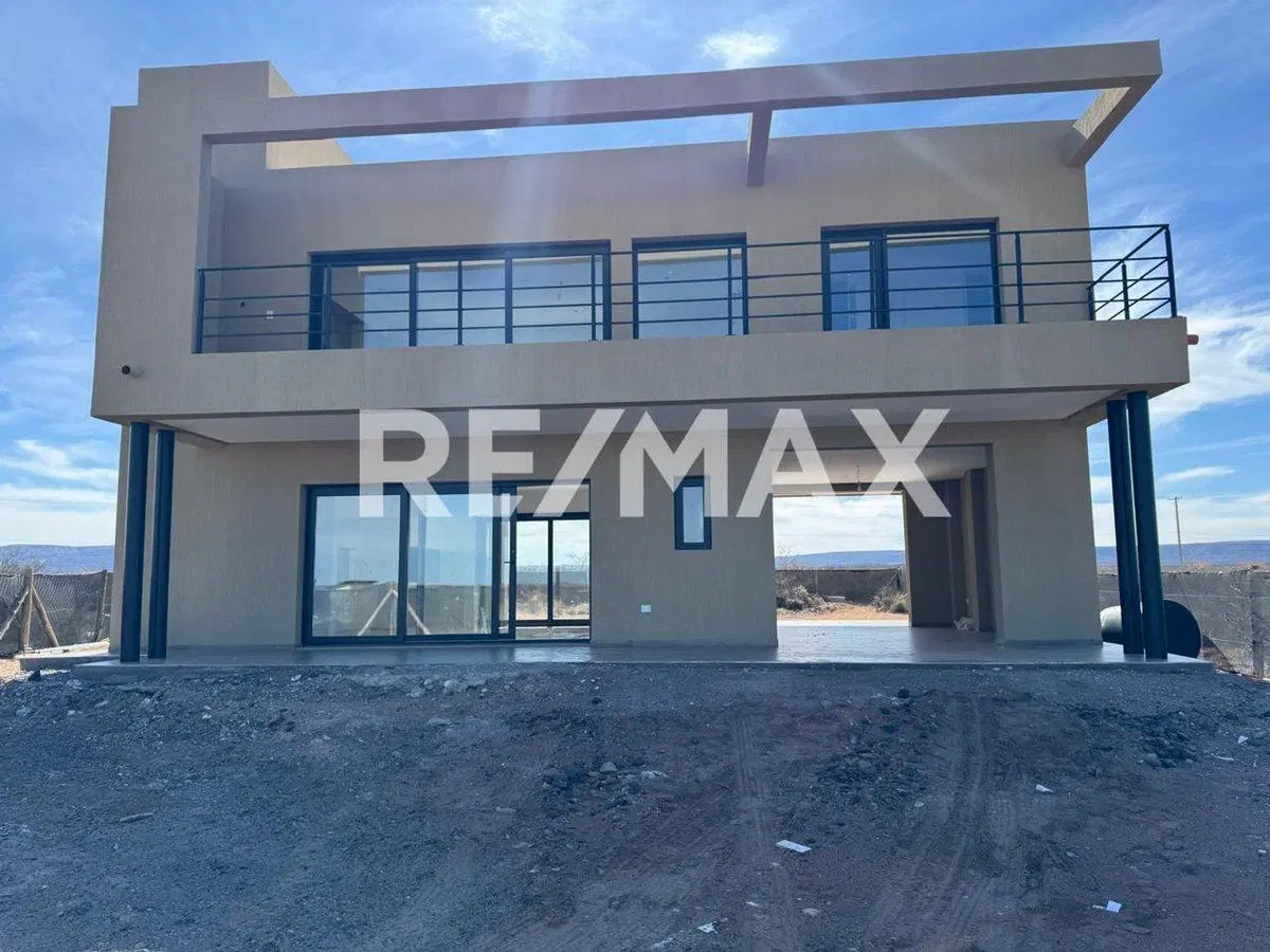 VENTA DE CASA 2 DORMITORIOS ETAPA LAGUNAS-CHOCON 4