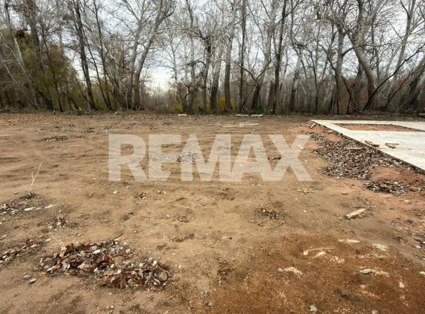 VENTA TERRENO B° CERRADO COSTA SERENA PLOTTIER 8