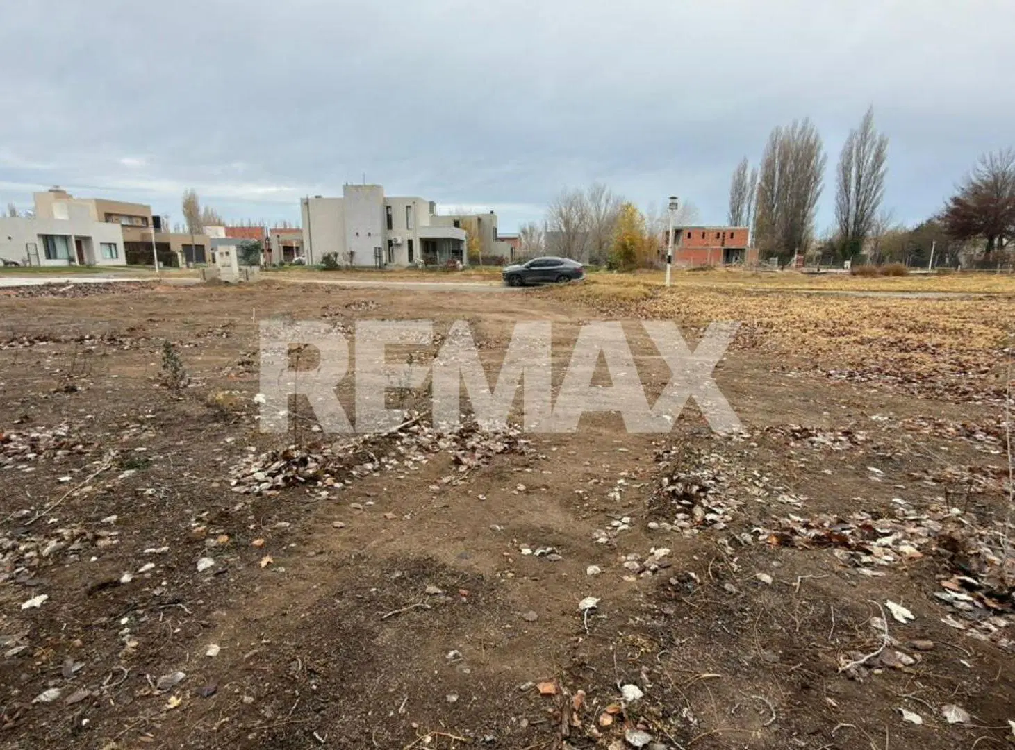 VENTA TERRENO B° CERRADO COSTA SERENA PLOTTIER 5