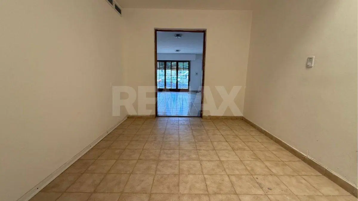 VENTA CASA CALLE RIO NEGRO 416 CENTENARIO 3