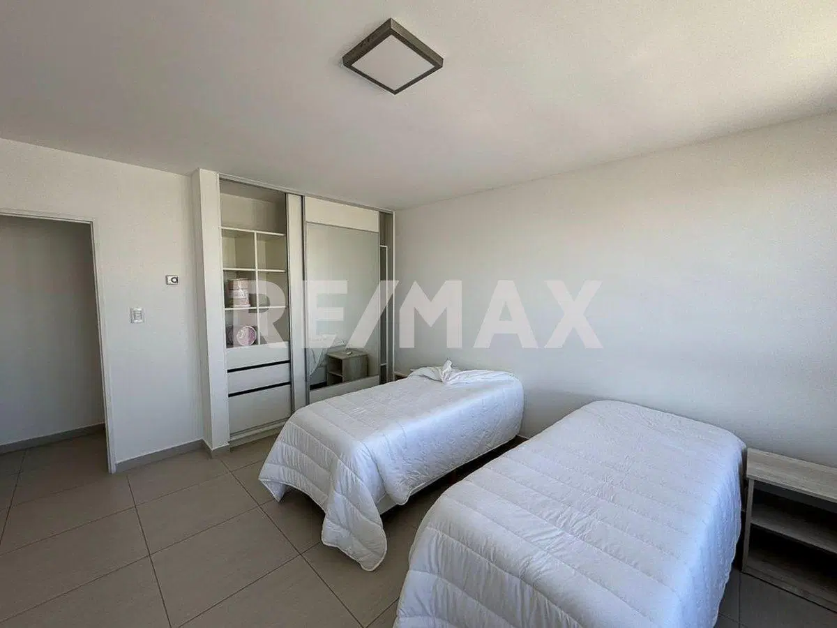 EN VENTA DPTO 2 DORM C/BALCÓN ED. SANTIAGO 115 NQN 3