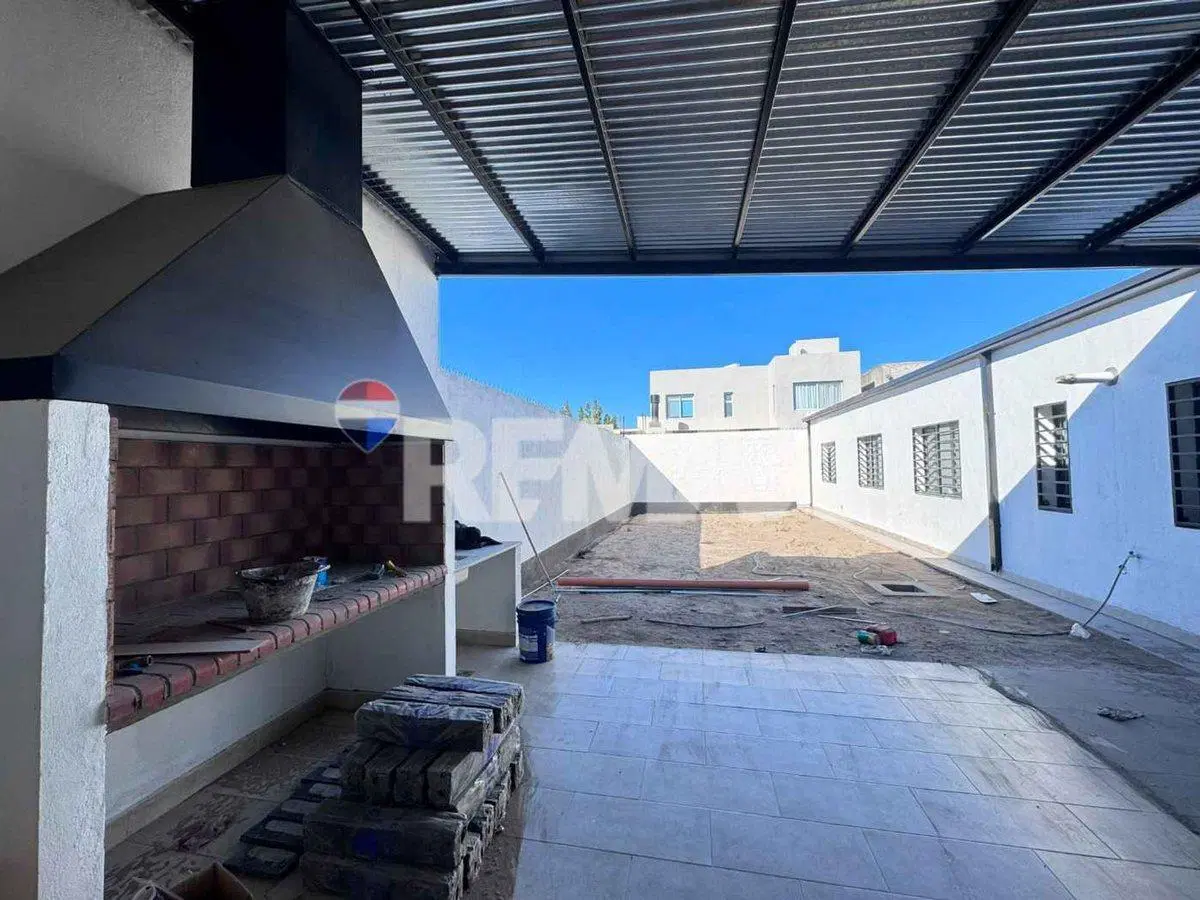 EN VENTA CASA 3 DORMITORIOS EN PB A ESTRENAR 3