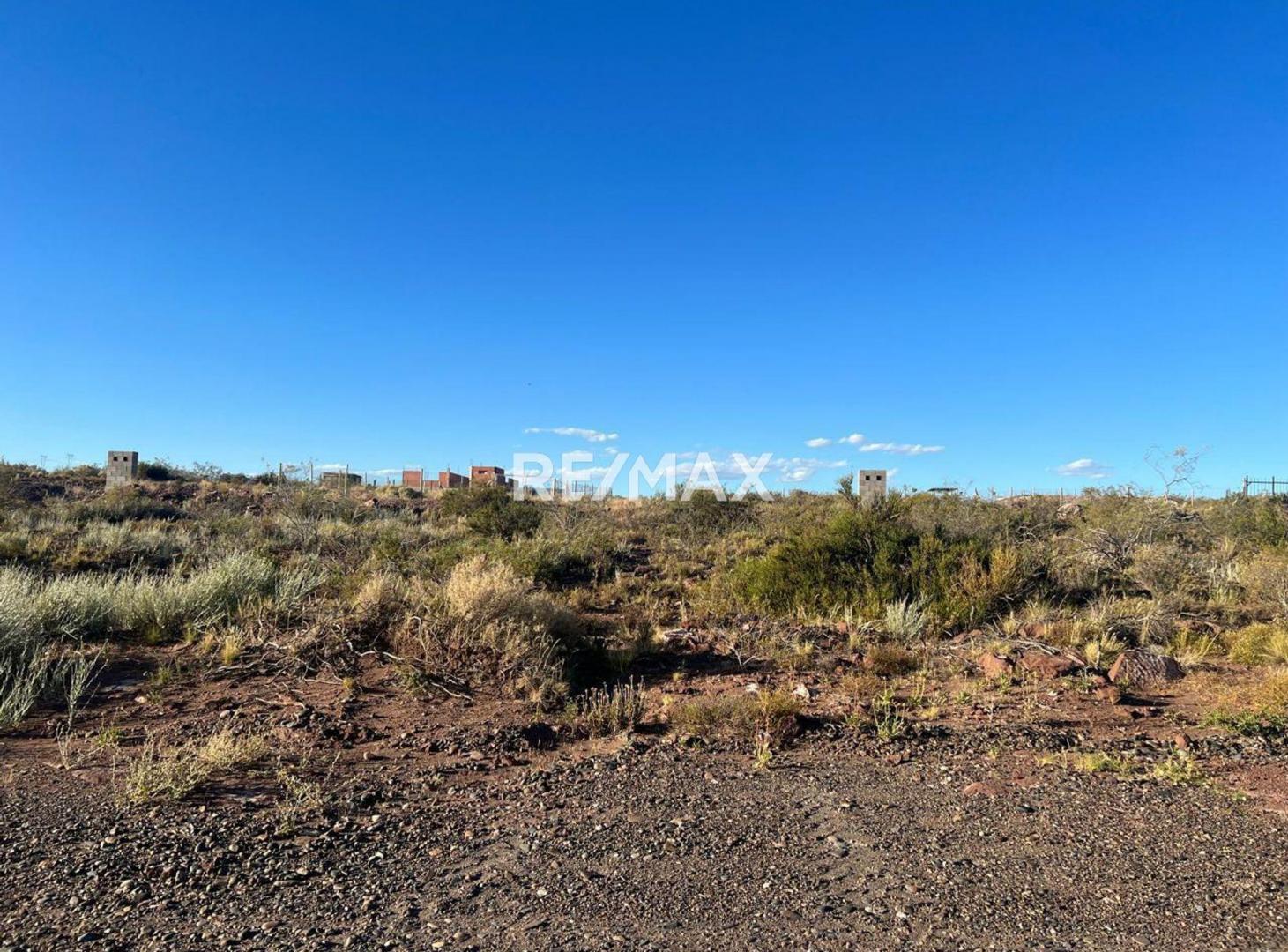 Foto de LOTE EN VENTA LOS GIGANTES VILLA EL CHOCON 450 MTS, imagen 2