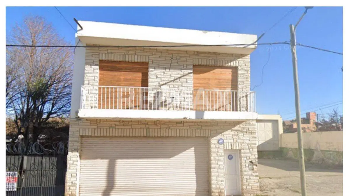 VENTA GALPÓN + DEPARTAMENTO 2 DORMITORIOS - NQN 2