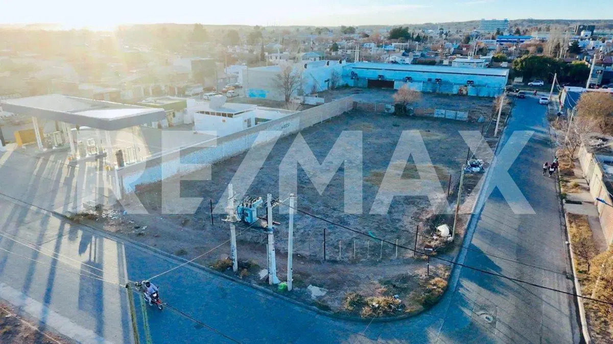 VENTA TERRENO 1486m2. ESQ. FALLETI/MATHEU, NEUQUEN 4