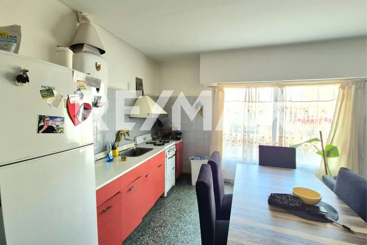 CASA VENTA 2 DORMITORIOS -ALLEN 3