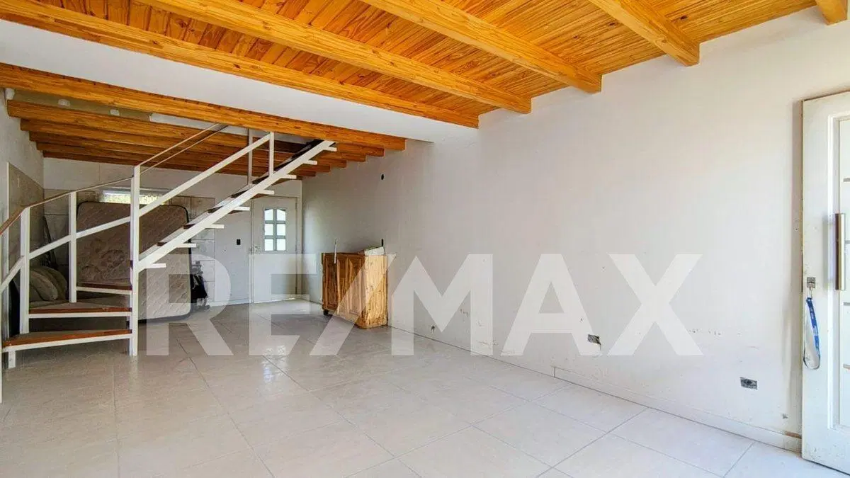 DUPLEX EN VENTA A ESTRENAR. LA DOLFINA 1. PLOTTIER 2