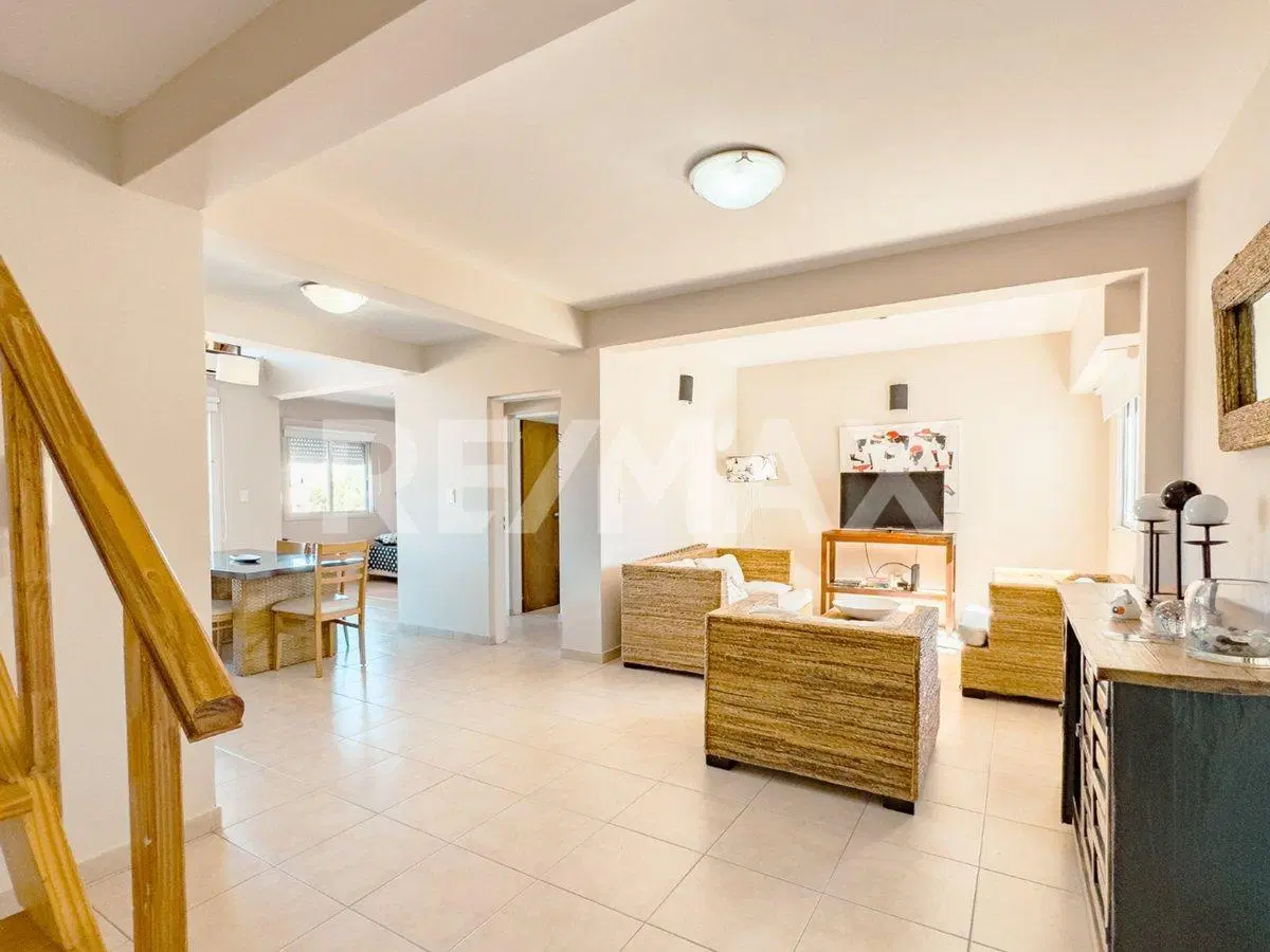 DEPARTAMENTO DE 2 DORMITORIOS, B° SANTA GENOVEVA 3
