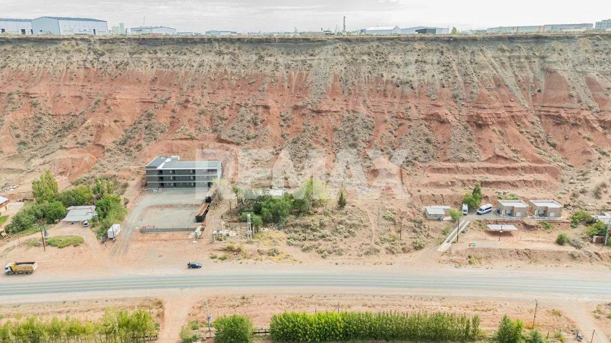 EN VENTA MACRO LOTE FRENTE DE RUTA PROV 17 AÑELO 3