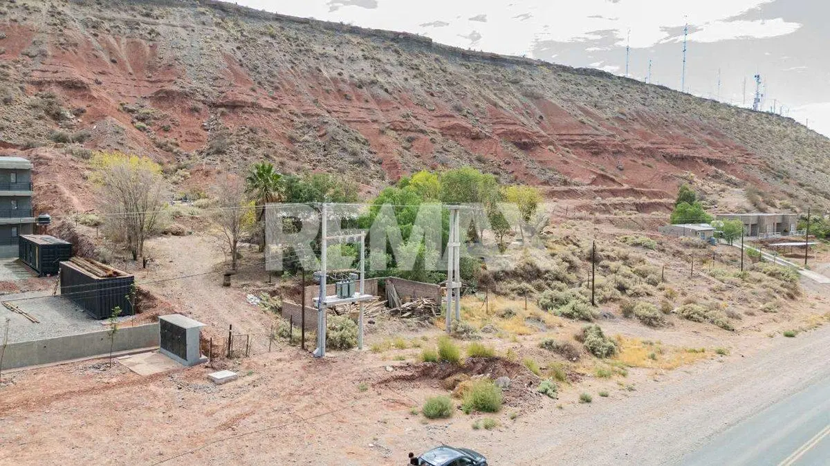 EN VENTA MACRO LOTE FRENTE DE RUTA PROV 17 AÑELO 4