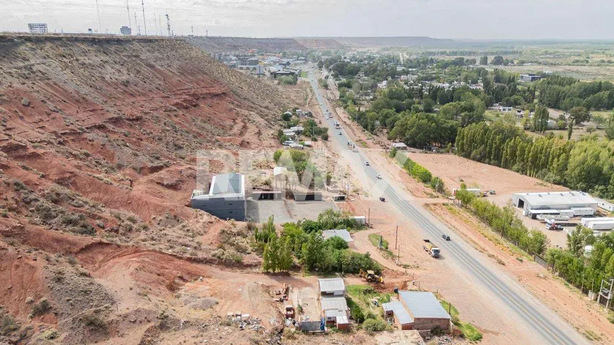 EN VENTA MACRO LOTE FRENTE DE RUTA PROV 17 AÑELO 5