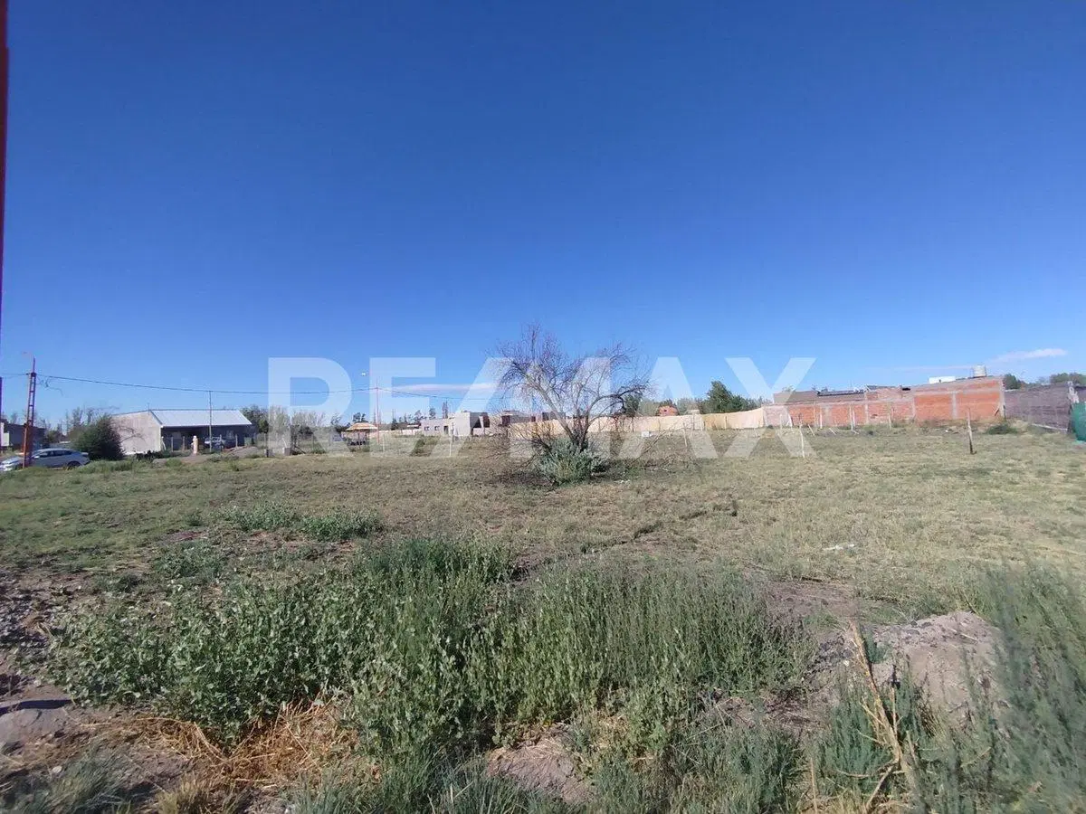 Terreno en Venta - B° La Cigarra - F. Oro 8