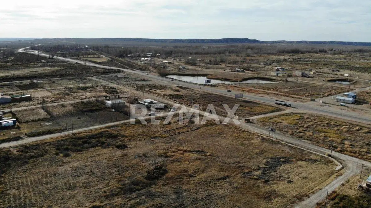 VENTA LOTE 600 M2  Lagunas de Plottier - Plottier 2