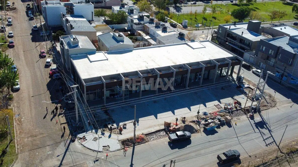 LOCAL COMERCIAL EN ALQUILER 66m2 3