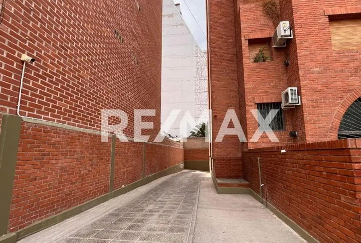 ALQUILER Dpto 1 dorm con balcón Neuquén Zona UNCO 2