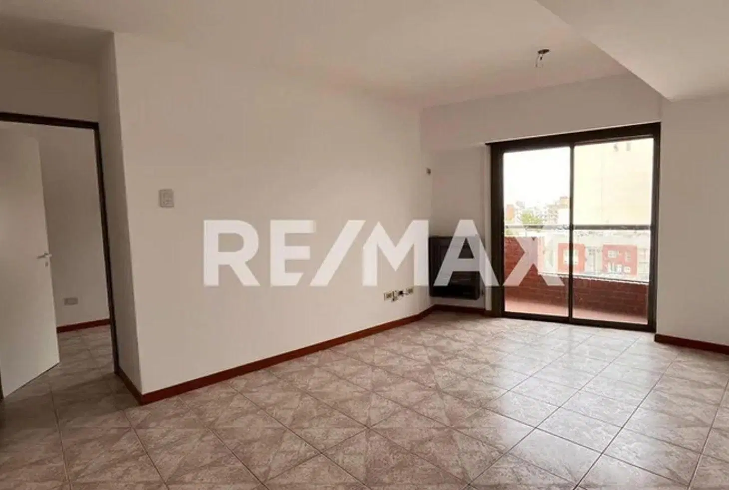 ALQUILER Dpto 1 dorm con balcón Neuquén Zona UNCO 4