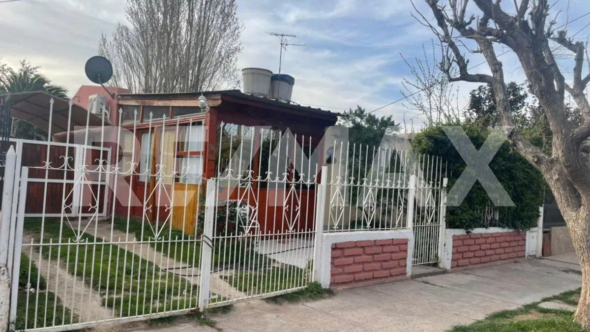 VENTA CASA 3 DORMIS-CENTENARIO-APTA A CRÉDITO 4