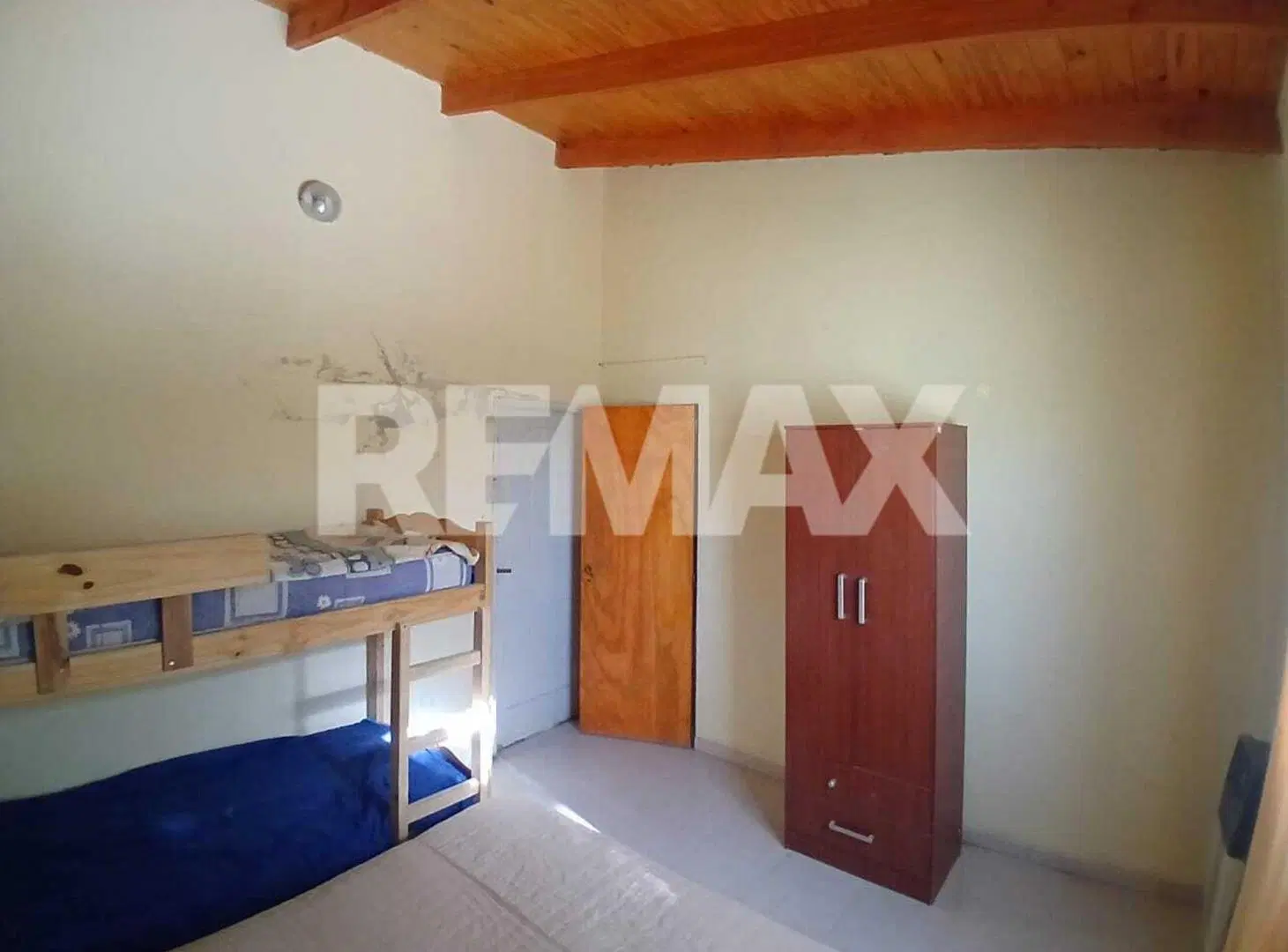 VENTA COMPLEJO DE 5 DEPARTAMENTOS EN LAS GRUTAS 5