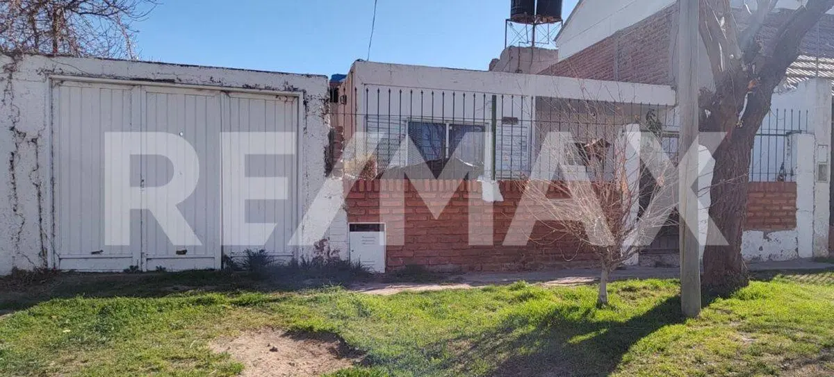 VENTA LOTE CON CONSTRUCCION- PRINGLES 564 3