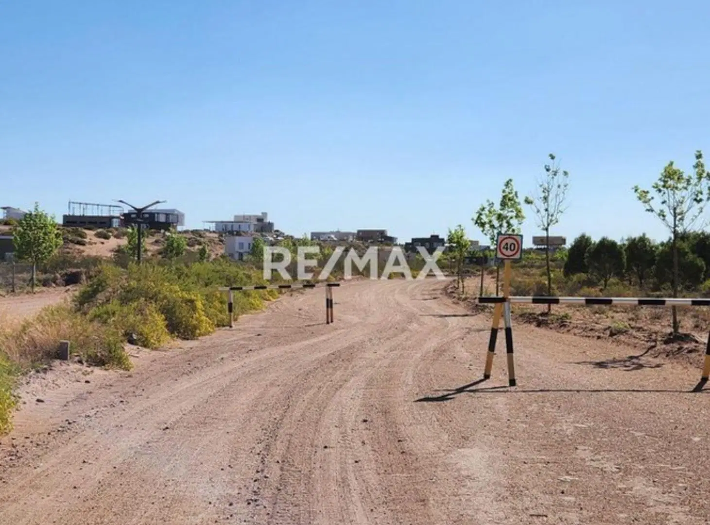 LOTE EN VENTA EN ETAPA LAGUNA, CHOCÓN MEDIO 3