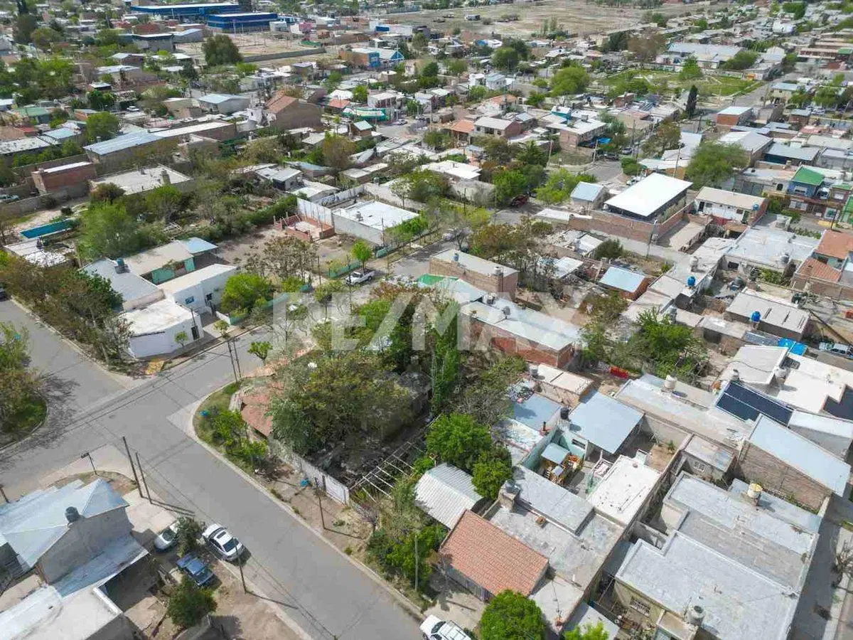 VENTA TERRENO 308M2 CALLE CORRENTOSO 1030 NEUQUÉN 4