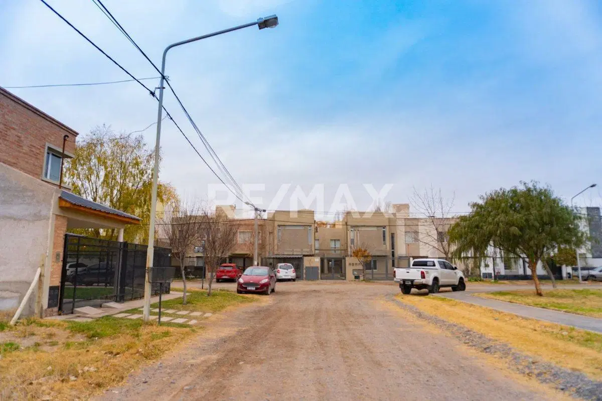 VENTA TERRENO 600M2 ANAYA Y SAYEN - NQN 5