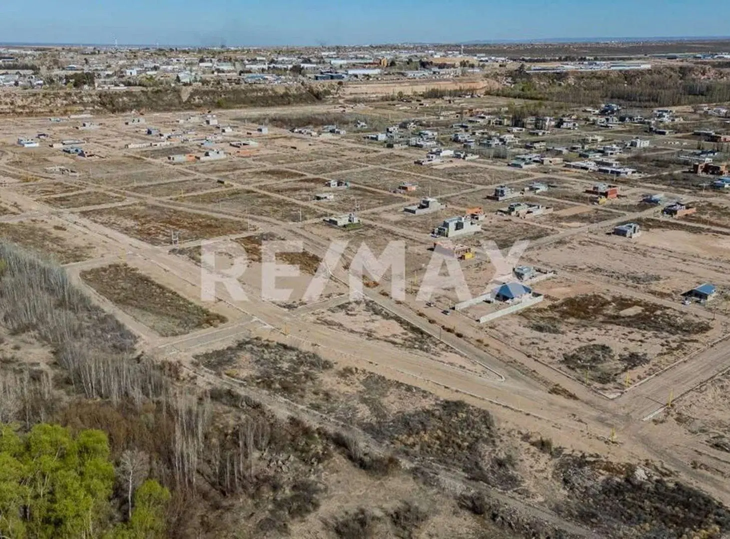TERRENO DE 360 M2, LOTEO PRIMA TERRA 3