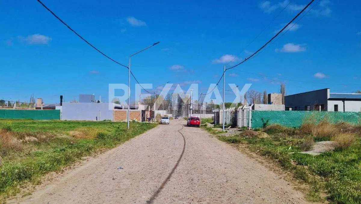 LOTE EN VENTA EN B° CARDENALES, NEUQUEN CAPITAL 5