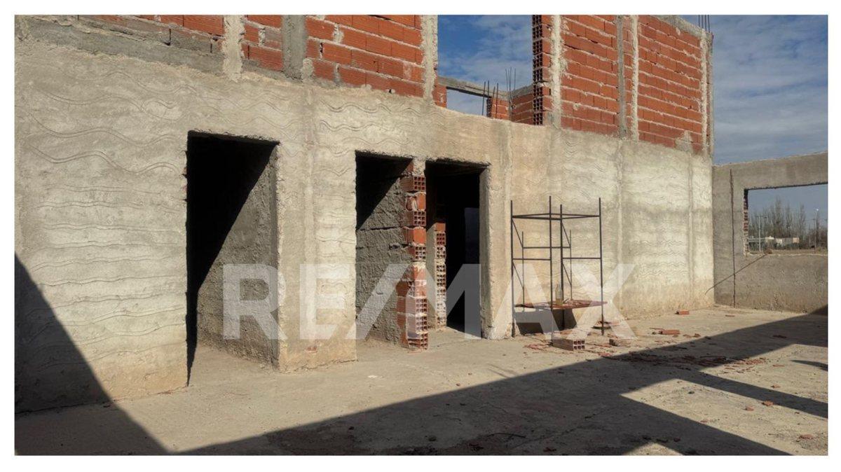 VENTA CASA A TERMINAR - FERNANDEZ ORO