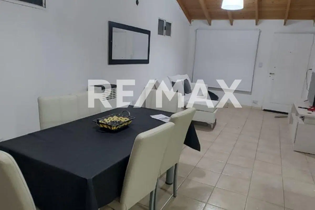 CASA AMUEBLADA EN ALQUILER - S. DEL CHAÑAR 2