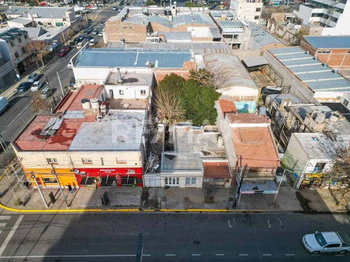 VENTA TERRENO APTO COMERCIAL - PERITO MORENO 2