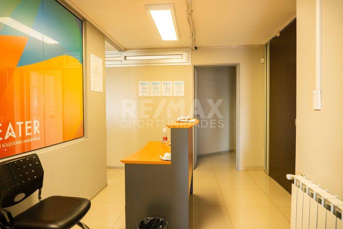 VENTA – OFICINA - AV. ARGENTINA 484 -NEUQUÉN