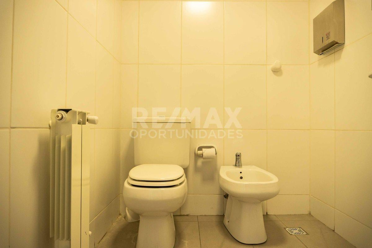 VENTA – OFICINA - AV. ARGENTINA 484 -NEUQUÉN