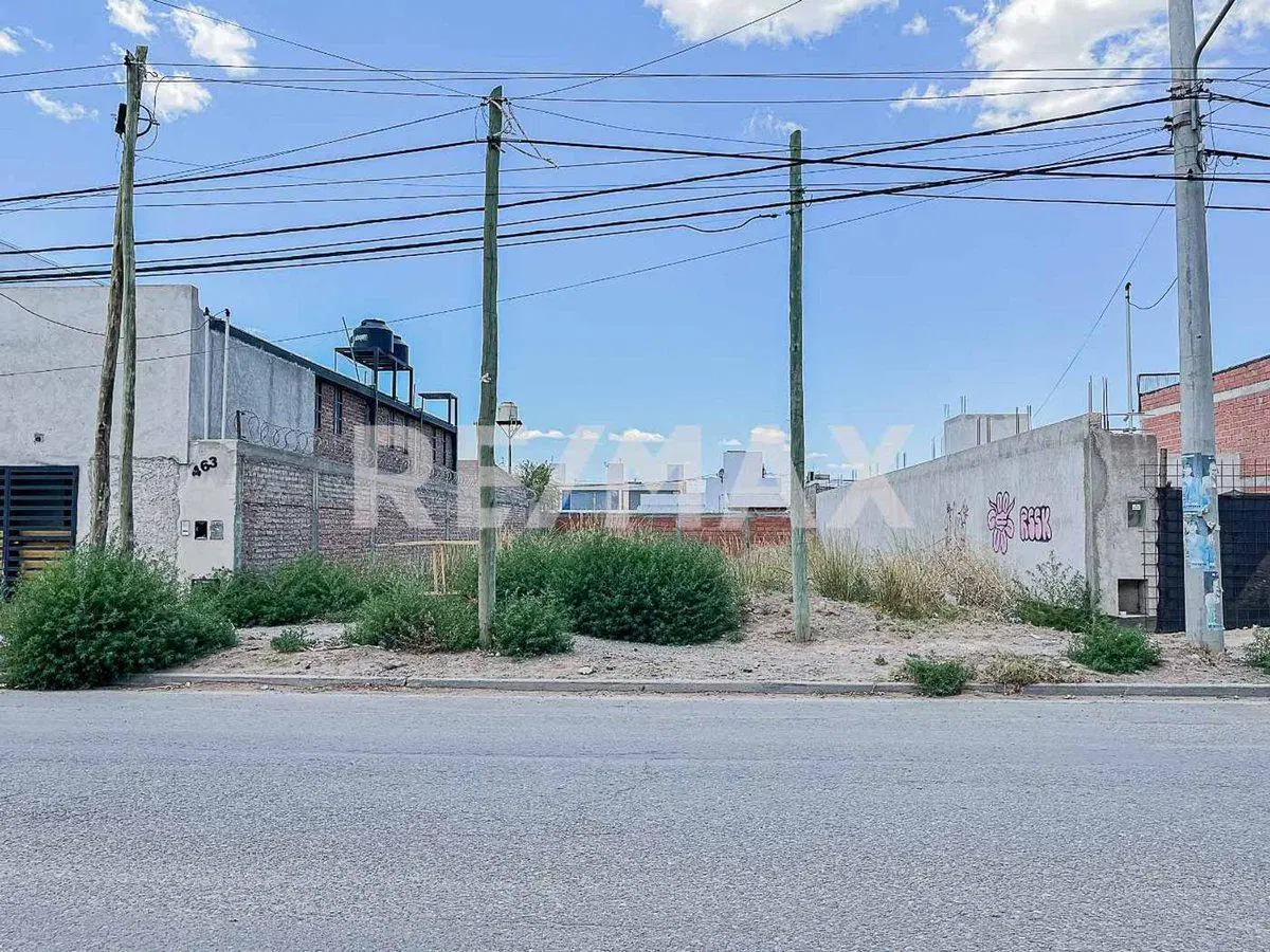 EN VENTA TERRENO COMERCIAL CALLE ROCA PLOTTIER 3
