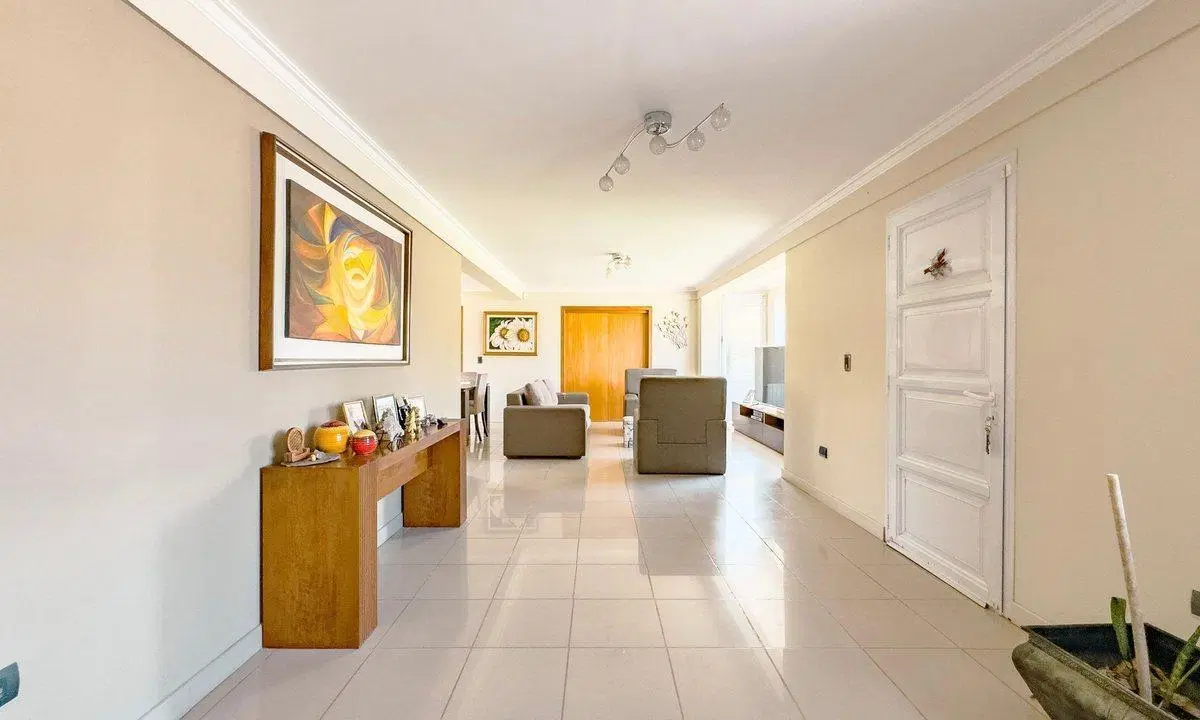 VENTA CASA B* LOS OLIVOS 4 DORMITORIOS CENTENARIO 5