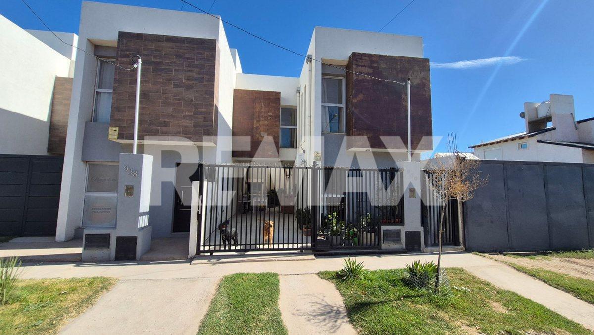 PH EN VENTA | GENERAL FERNANDEZ ORO