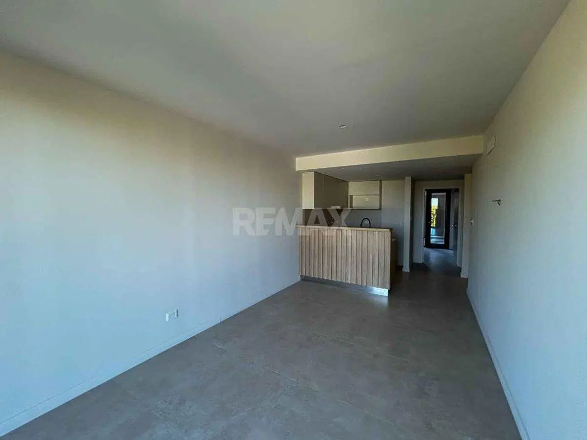DEPTO EN ALQUILER 1 DORM. CON PATIO Y BALCON 3