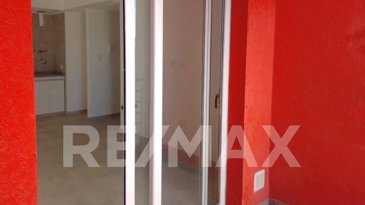 EN ALQUILER DPTO 2 DORMIS EN MICROCENTRO NEUQUEN