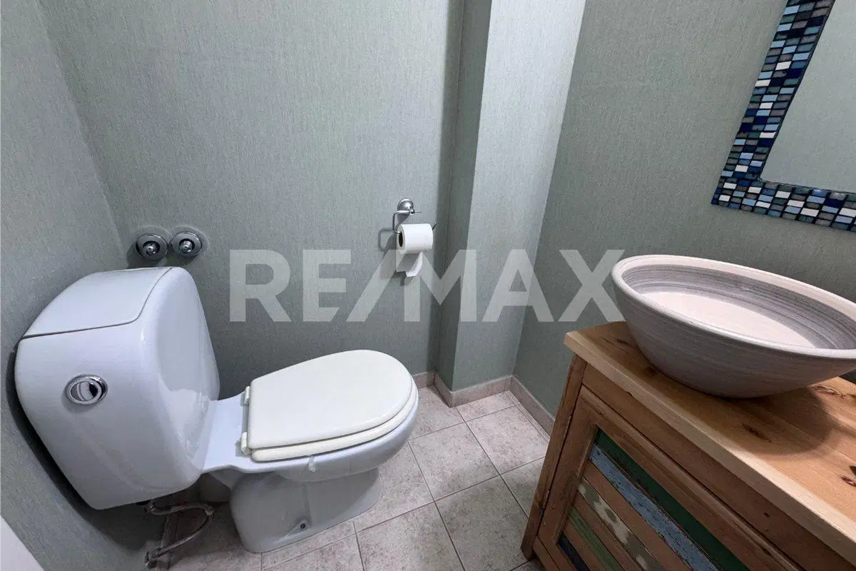 VENTA CASA 3 DORMITORIOS -JARDINES DEL REY NEUQUEN 3