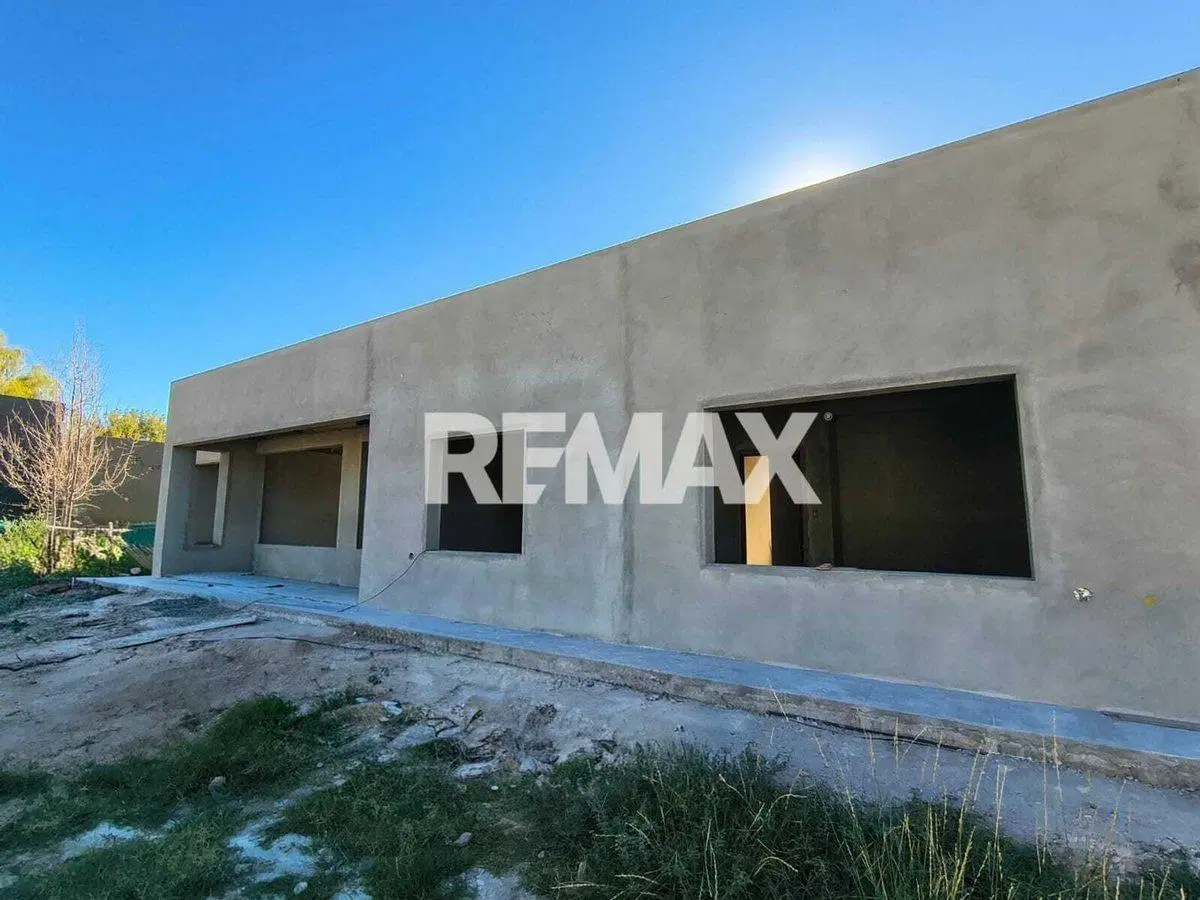 Casa 3 dormitorios en Venta,  Canales de Plottier 2