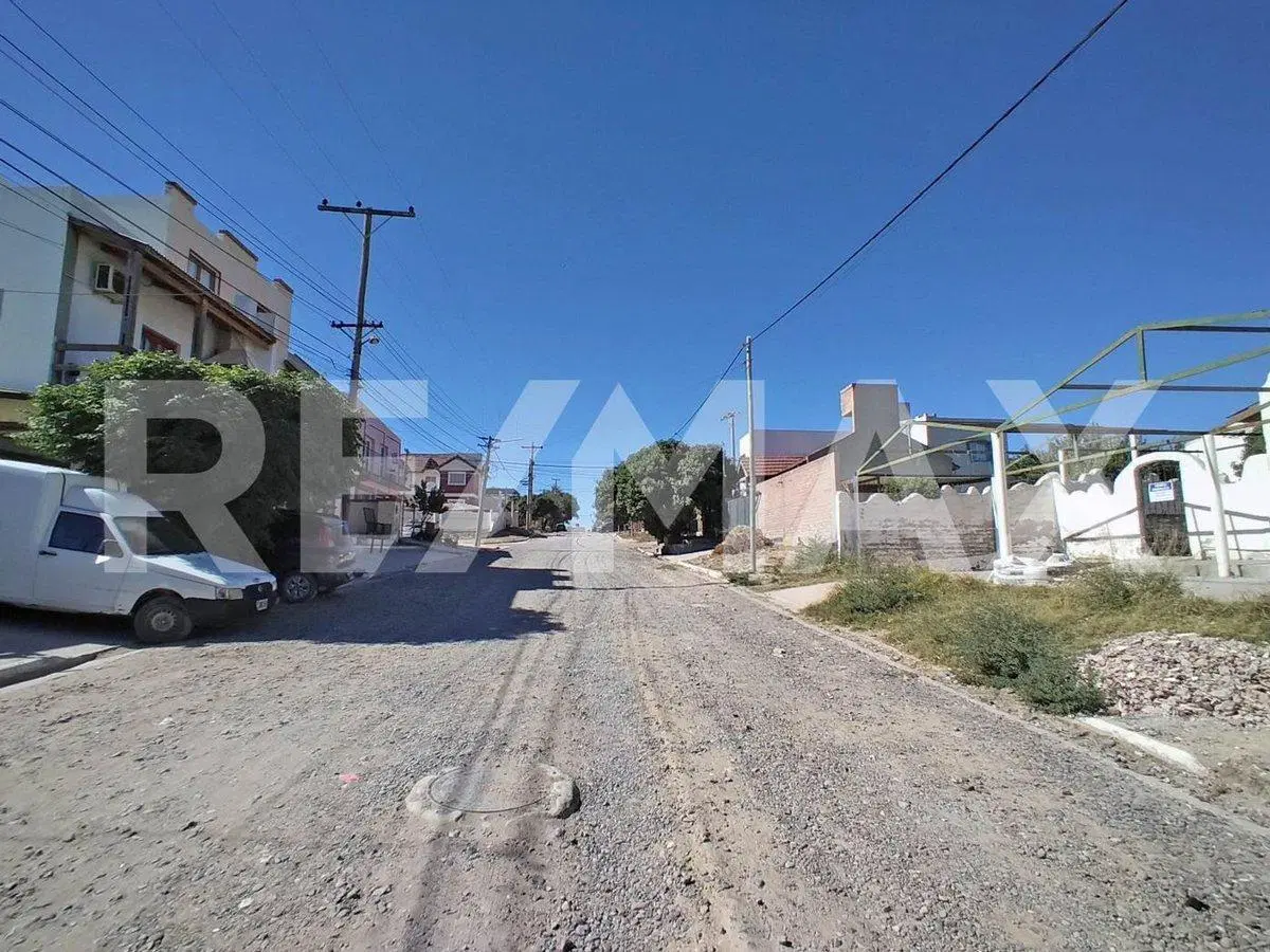 VENTA TERRENO 375 M2 EN B° GOLFO AZUL LAS GRUTAS 4