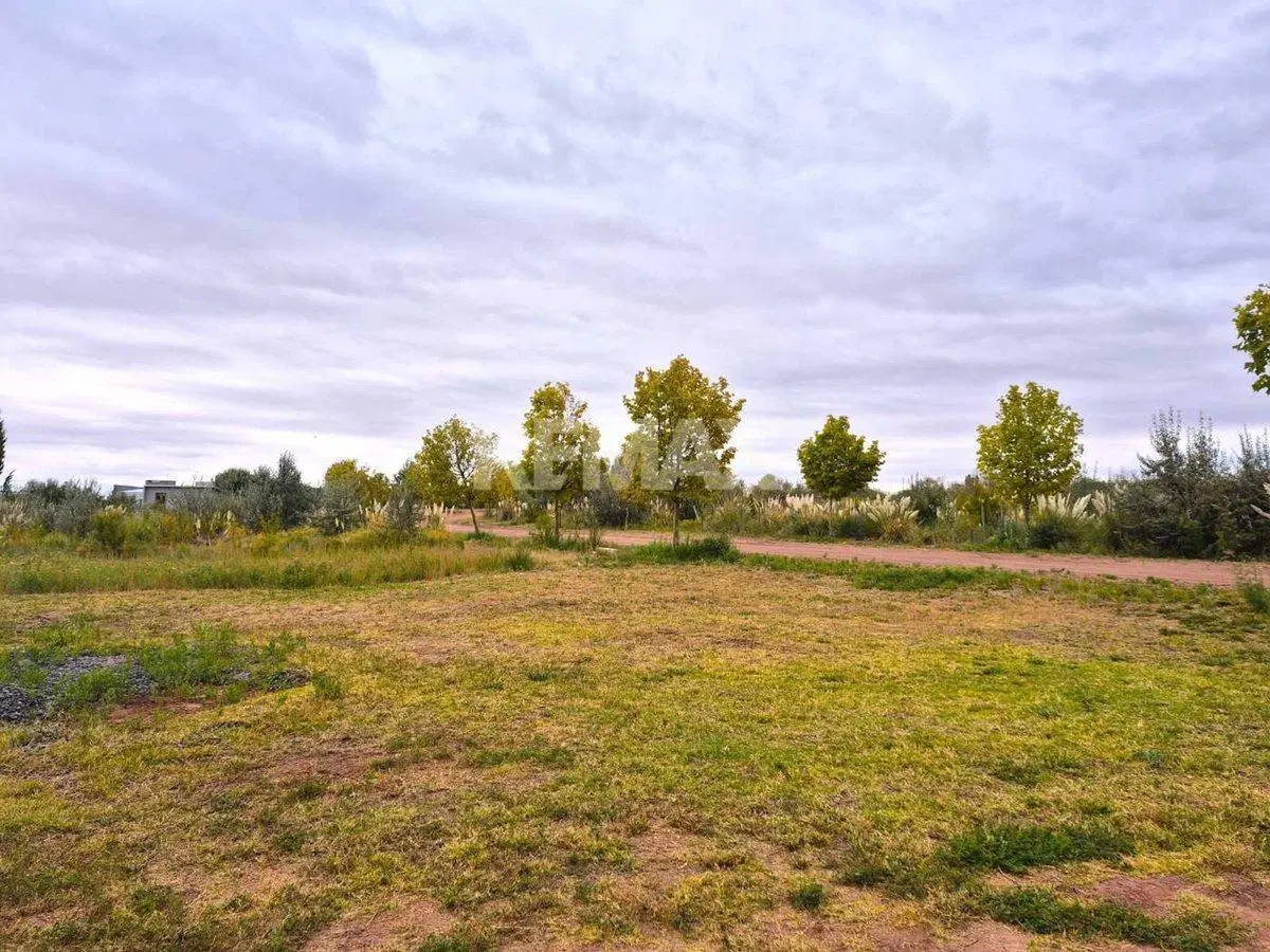 VENTA CASA EN LA PENINSULA LAGO MARI MENUCO 2