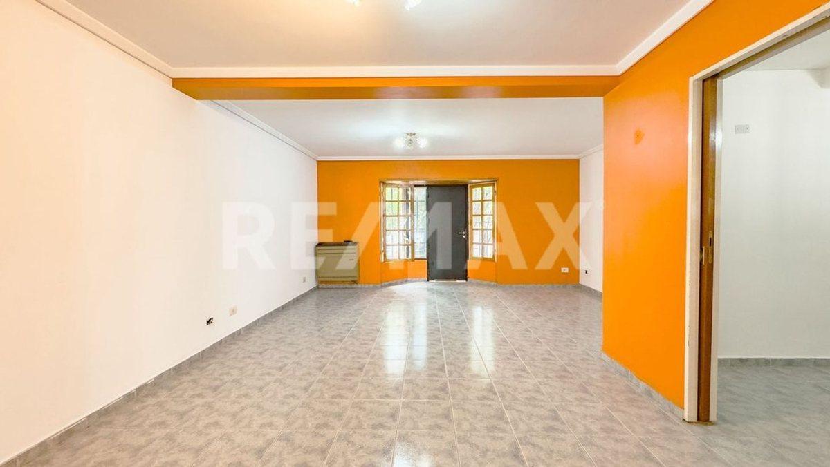 CASA CON DOS DEPARTAMENTOS - TEJAS ROJAS - NEUQUÉN