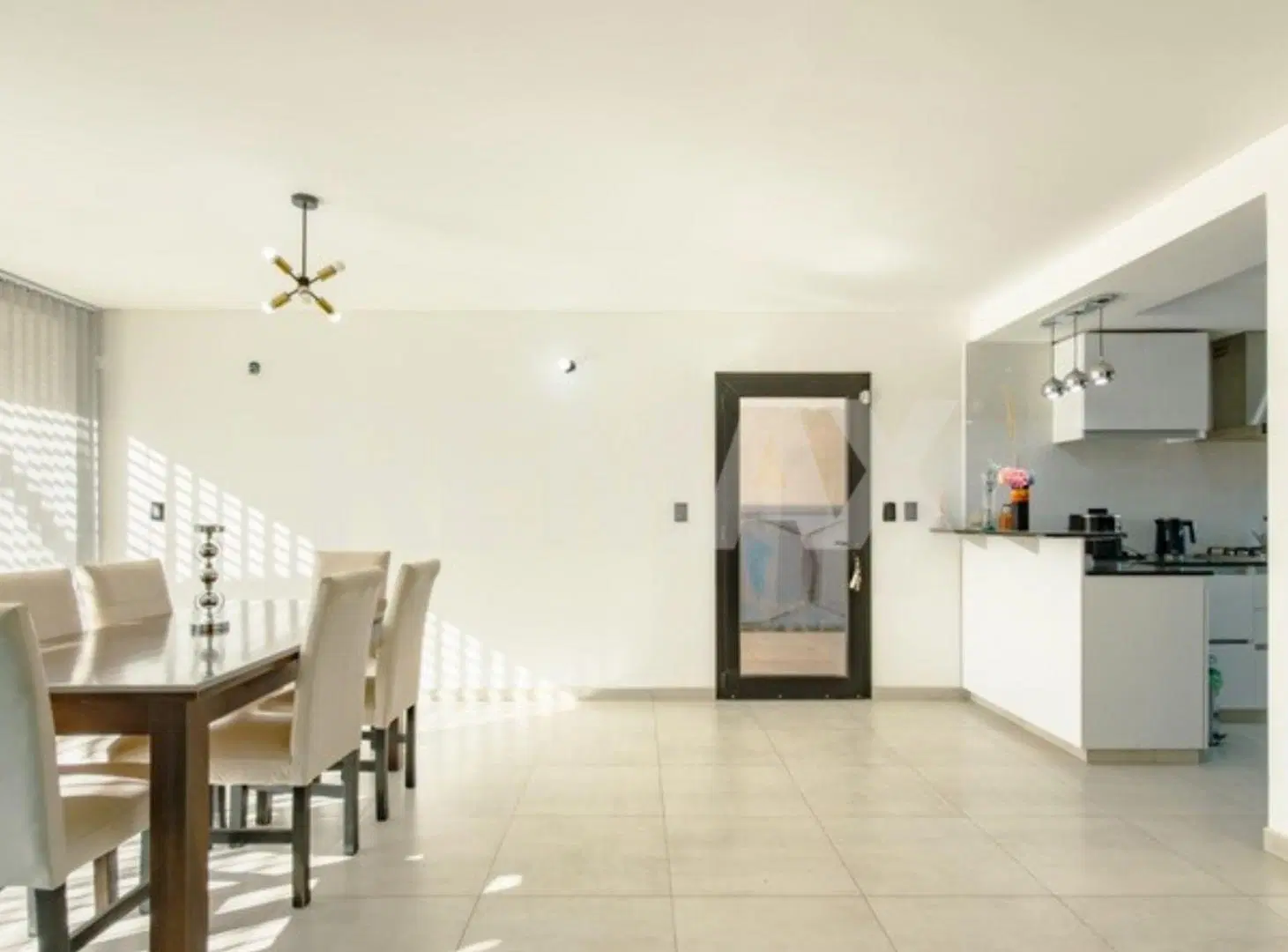 VENTA CASA 4 HAB.-ALTOS DE ALBERDI IV PLOTTIER 5