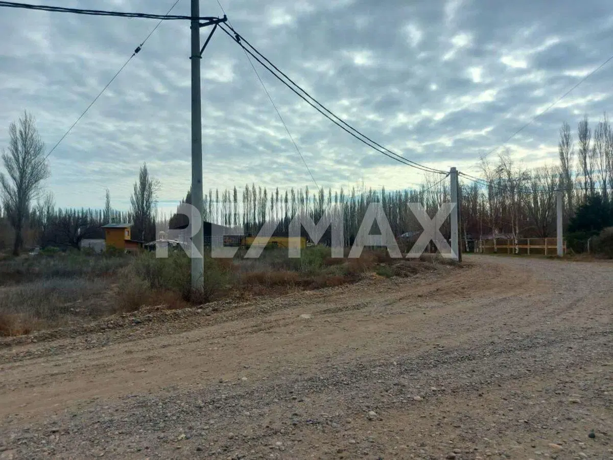 VENTA LOTE DE 1366M2 LIMAY AZUL-PLOTTIER 3