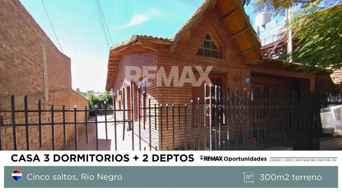 EN VENTA CASA + 2 DEPTOS CINCO SALTOS 4