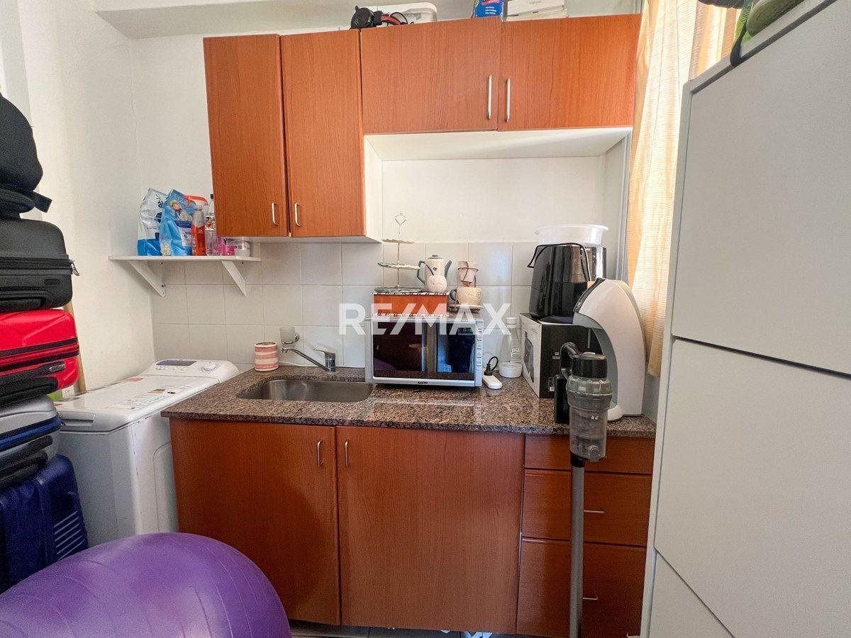 Foto de Venta - Dpto 1 dorm y cochera - Apto Crédito - Nqn, imagen 2