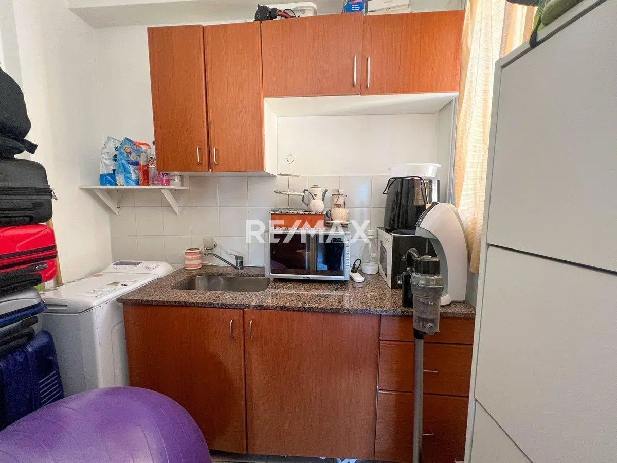 Venta - Dpto 1 dorm y cochera - Apto Crédito - Nqn 2