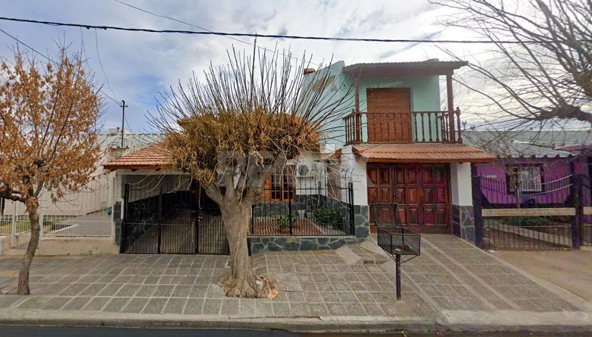 VENTA CASA 3 DORMITORIOS | MONZÓN 472 NEUQUÉN 3
