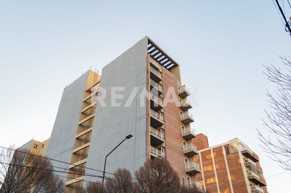 Dpto 2 dorm y cochera - a estrenar - centro - Nqn